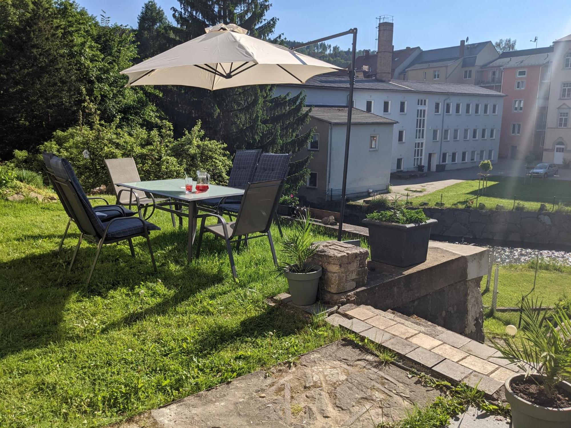F2 - Urlaubsmagie Sauna, Whirlpool, Pool & Garten 세브니츠 외부 사진